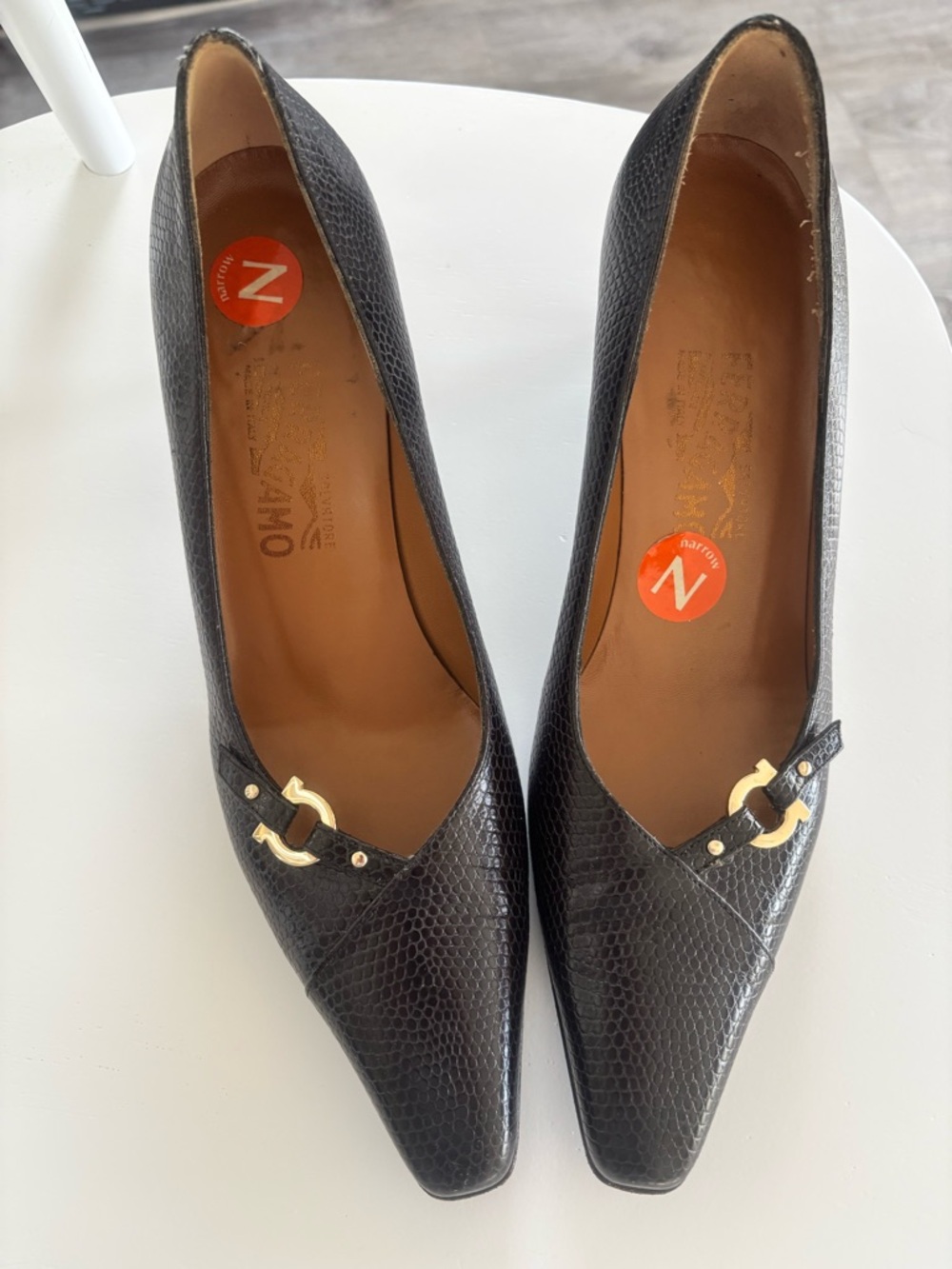 Vintage Ferragamo Black Leather  Pumps with Gold Accent Excellent Condition